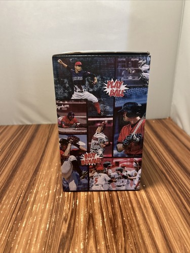 Captain America Indianapolis Indians Bobblehead Baseball Marvel 2017 Nuovo - Foto 12 di 13