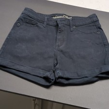 Universal Thread Black High Rise Midi Denim Shorts Cuffed Size 2/26R