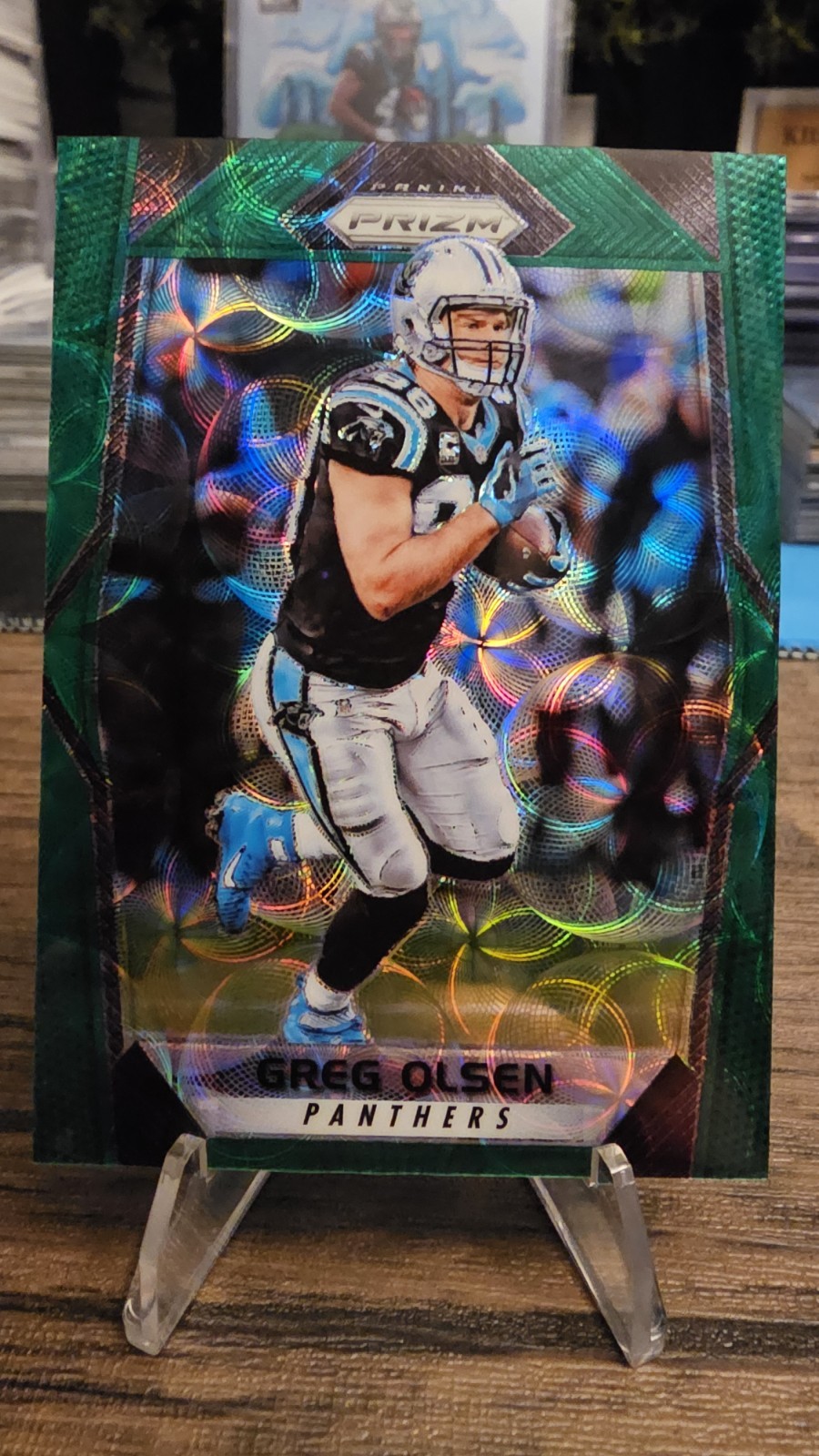2017 Panini Prizm Greg Olsen #73 Green Scope Prizm /99 Carolina Panthers 🔥🔥🔥