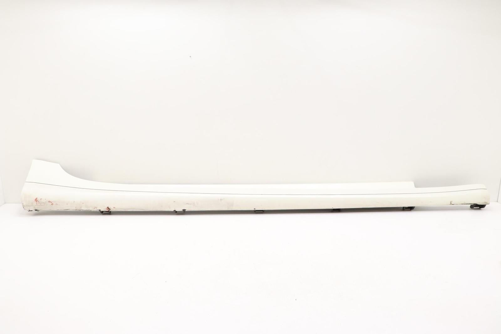 Maserati Quattroporte 2014-2024 Right Rocker molding White