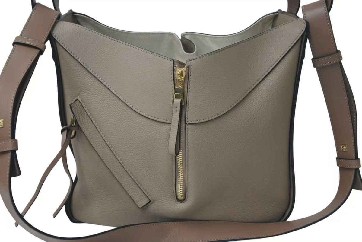 LOEWE Hammock Bag handbag sand soft grain calfskin shoulder View 2