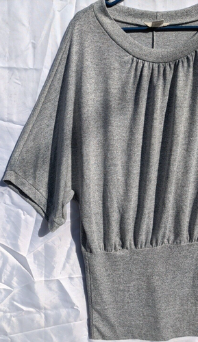 Bitten Sarah Jessica Parker Damenpullover Größe L grau kurzärmelige Bluseon - Bild 2 von 7