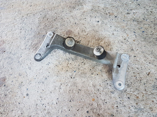 BMW 3er E90 E91 E92 LCI Getriebeträger 6778060
