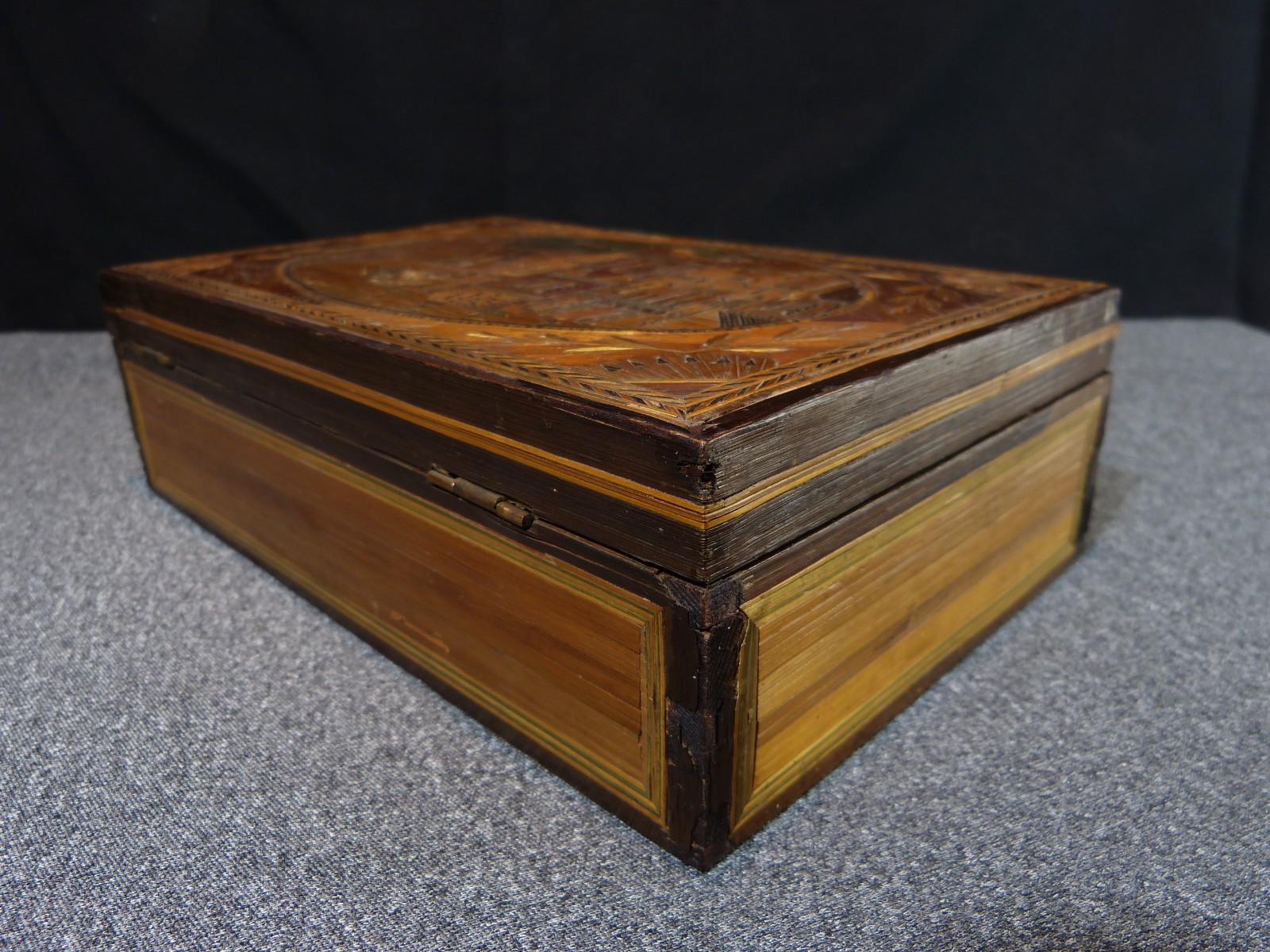 Antique 19th Century 19th Century Straw Marquetry Sewing Box Necessary Box