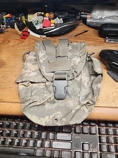US Army 1 QT General Purpose Canteen Pouch Molle II ACU UCP Digital Camo Used