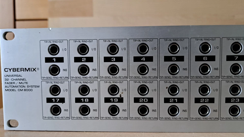 Behringer Cybermix CM8000 Automatisierungseinheit für 32 Kanal Analog Mixer - Bild 2 von 4