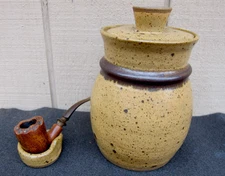 VTG POTTERY TOBACCO JAR HUMIDOR + PIPE HOLDER. MARKED