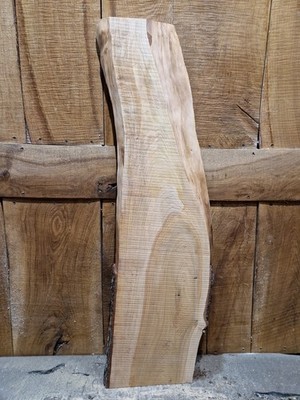 Zedernholzplatte Holz Live Edge (101)