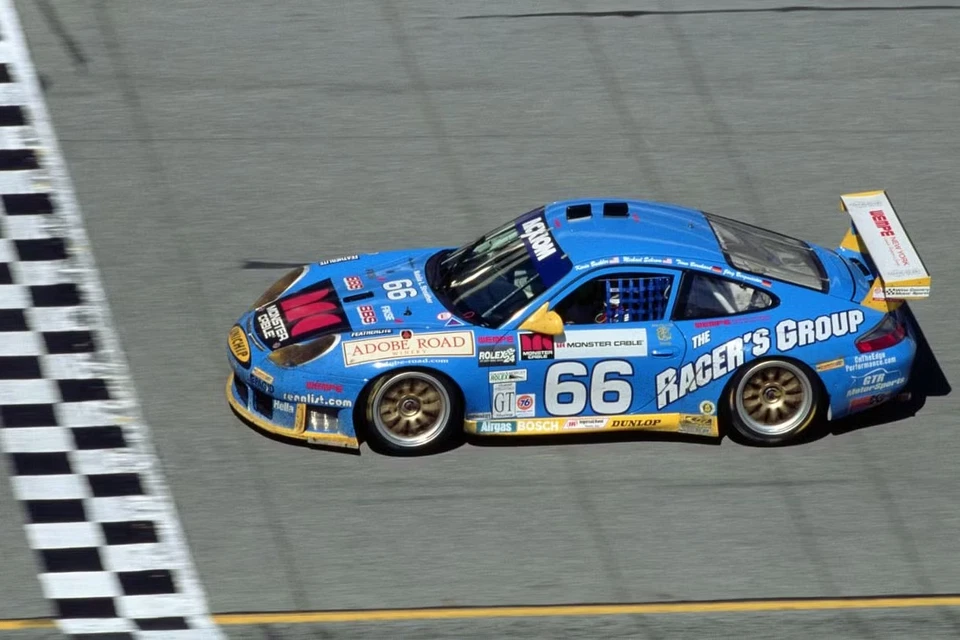 GANADOR 2002 ROLEX 24 DAYTONA Porsche 911 GT3R GRUPO DE CORREDORES Hebilla 1/18 AUTOart Foto 4 de 4