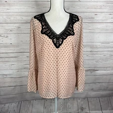 DR2 Daniel Rainn Womens Blouse Sz Small Pink Black Swiss Dot Lace Bell Sleeve