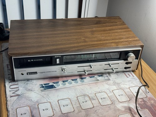Sanyo DXL 5485 Stereo Receiver + 8 Track Vintage Japan Powers Up See Video 4 CHL