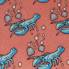 VINEYARD VINES MENS SILK DRESS TIE PINK w/ BLUE LOBSTERS 57"