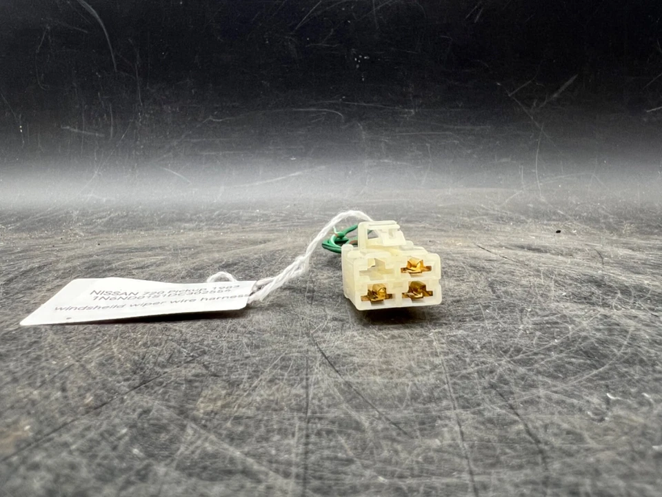Nissan 720 1983-1986 camión OEM interruptor limpiaparabrisas coleta arnés de cableado Foto 2 de 4