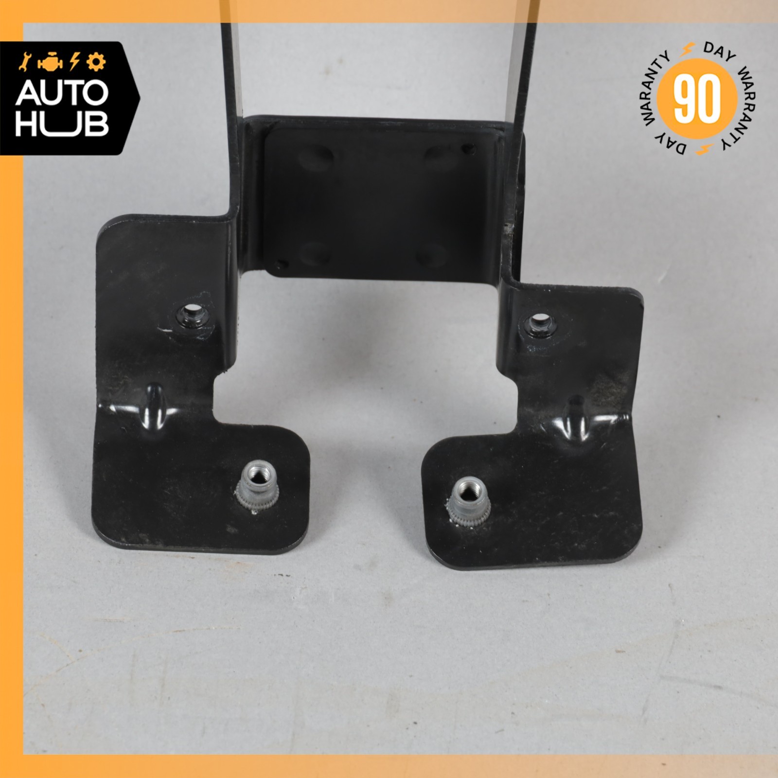 Aston Martin DB9 Front Center Core Radiator Support Bracket CD333804AC OEM 22k