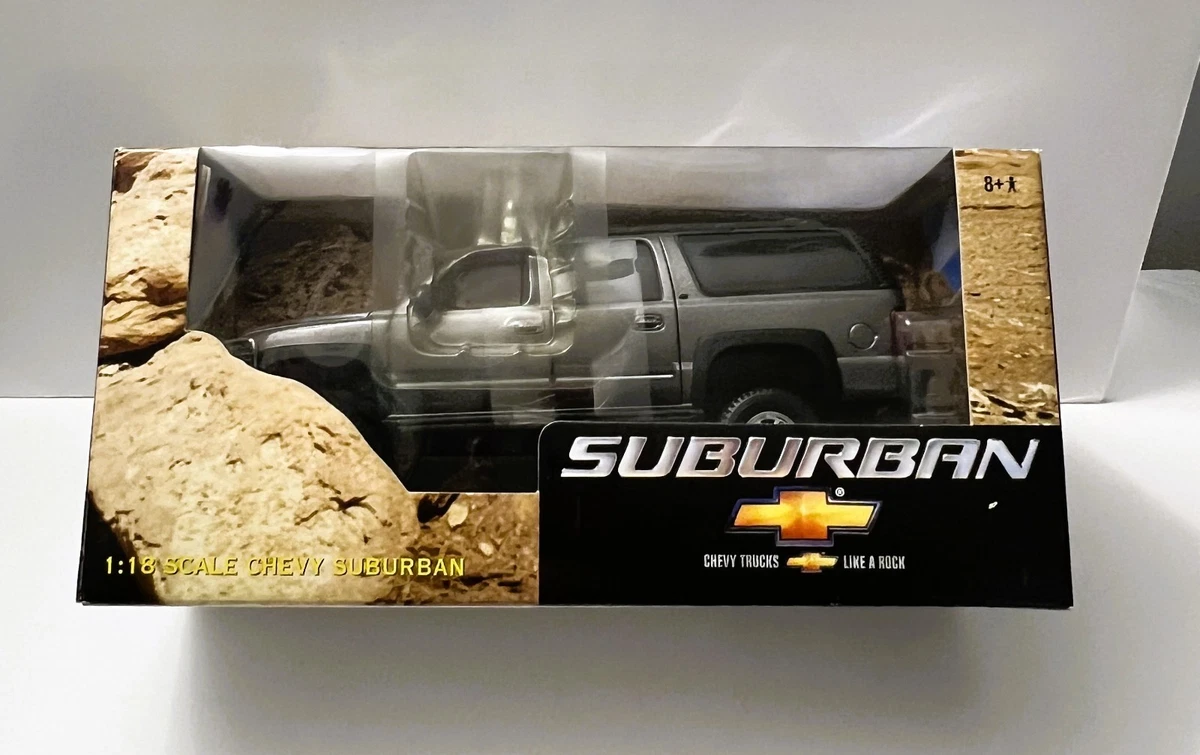 ミニカー 2000 CHEVY SUBERBAN 1/18 JOY RIDE 2000 CHEVY SUBERBAN 1