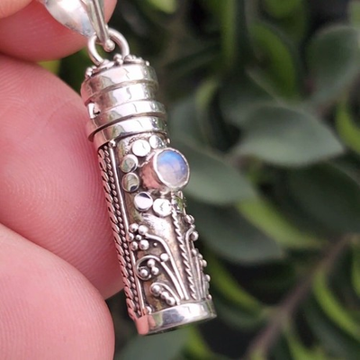 #ad Moonstone Flower Pendant 925 Silver Pill Vial Stash Necklace Gemstone Jewellery $70.55