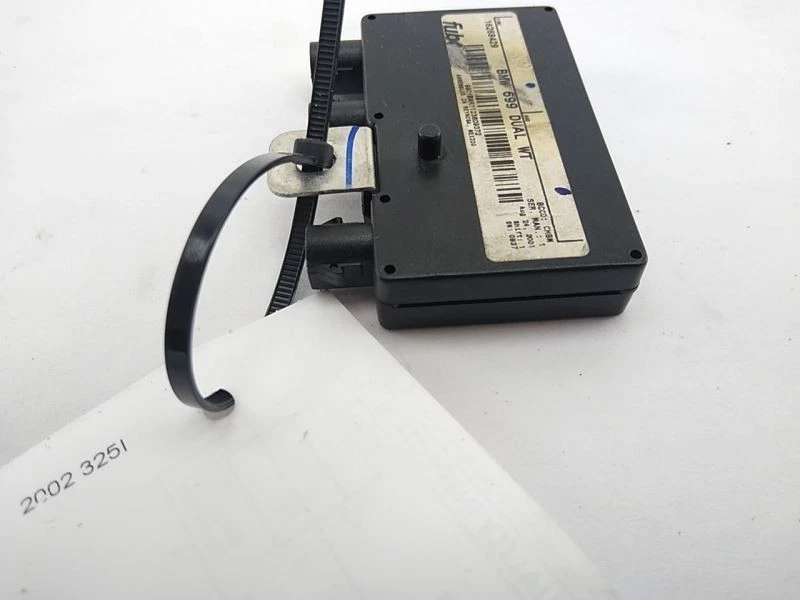 Amplificador de antena BMW 325i E46 sedán compatible con 2001-2005  Foto 3 de 4