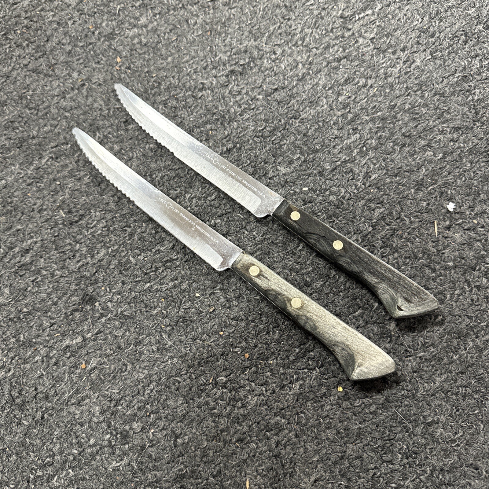 Flint Stainless Vanadium Knives Set of 2 Made In USA Vintage Wood