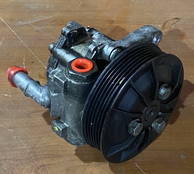 08 BMW 328i Coupe E92 Power Steering Pump Unit Assembly 7537862 for