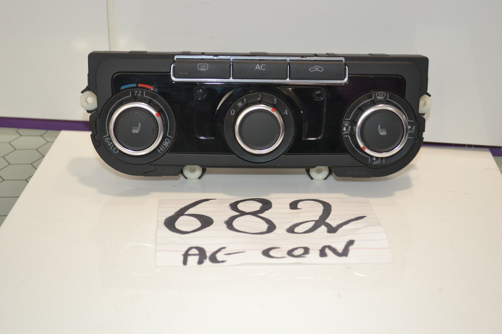 10 11 12 13 Volkswagen Jetta AC and Heater Control Used Stock #682-AC 