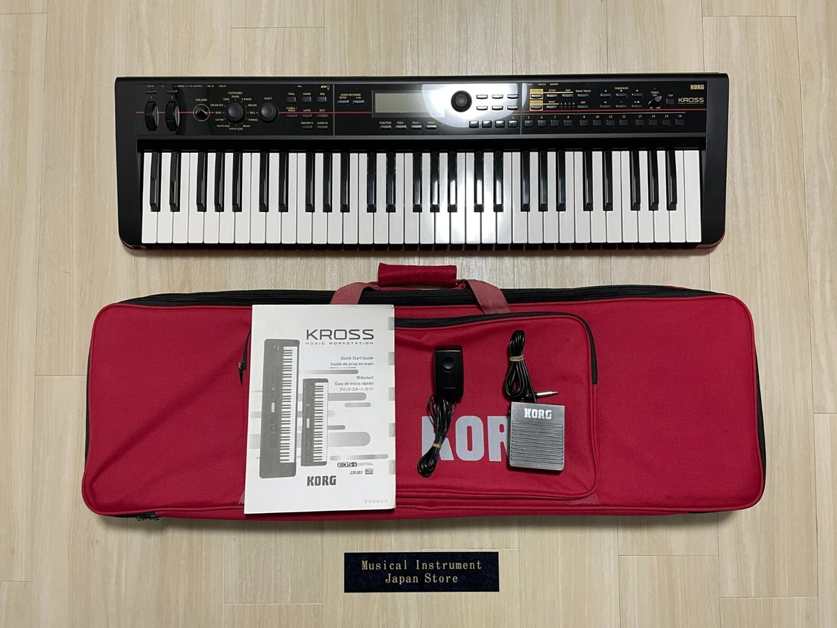 Korg Kross-61 61-Key Keyboard Synthesizer Used with Soft Case and