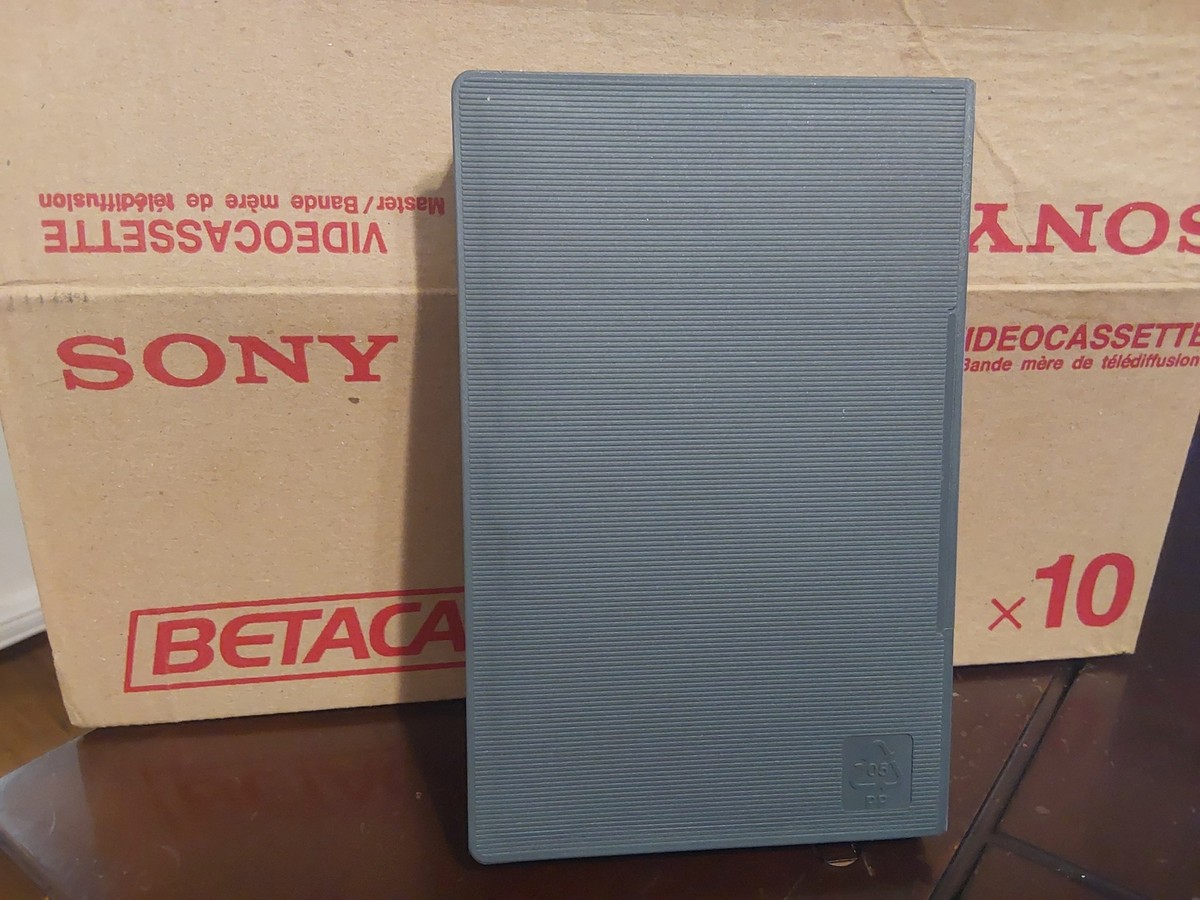 超希少 新品未使用！  SONY Betacam SP ベーターカムSP Sony Betacam SP BVW-D600 Camcorder; untested; no lens, no