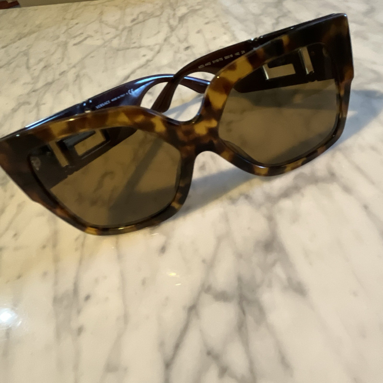 Versace Tortoise Shell Oversized Geometric Women'… - image 1