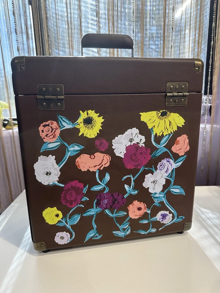 Taylor Swift HANDMADE Acoustic Set Piano Flowers Vinyl Records Storage Case - Image 3 of 4
