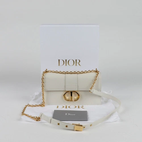 Sac à bandoulière chaîne Dior M9334UHEL Mountain 30 Est Ouest 123750055