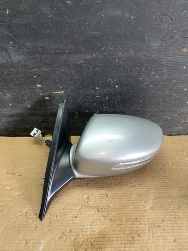2009 to 2014 Hyundai Genesis Sedan Left Driver Turn Signal Door Mirror R2383 DG