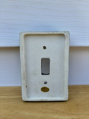 Vintage Single Light Switch Plate 3D Hummingbirds & Flowers 3"x5" - Picture 2 of 4