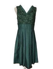 Jessica Howard Midi Party Dress Sz 10 Fit&Flare Emerald Green Pleated Sleeveless