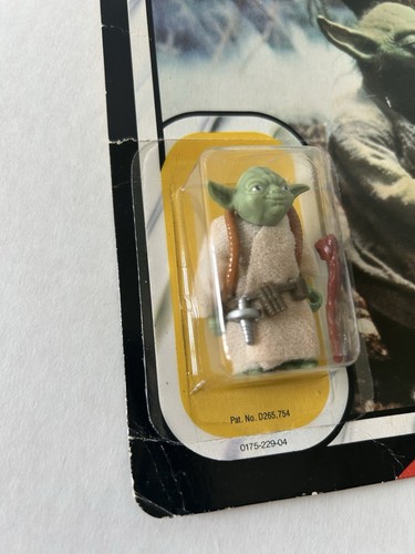 STAR WARS YODA JEDI MASTER 65C MOC CLEAR BUBBLE KENNER VINTAGE 1983 CHINA DRK GR - Picture 16 of 18