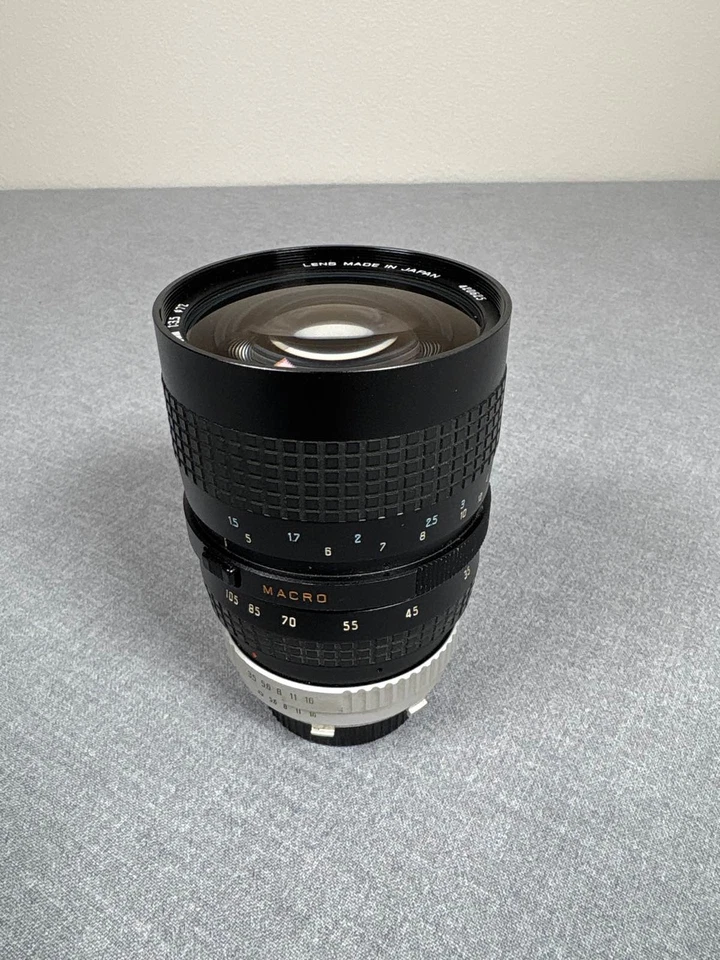 Lente Hoya HMC zoom e macro 35-105mm 1:3.5 vintage feita no Japão com Tiffen Sky - Imagem 2 de 4