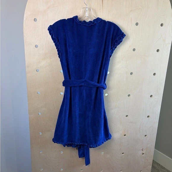 Albornoz con volantes Betsey Johnson para mujer talla pequeña Foto 3 de 4