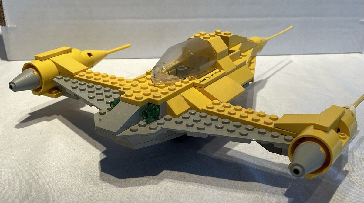 LEGO Star Wars 7141 Naboo Fighter (1999) COMPLETE w/ Anakin & R2 