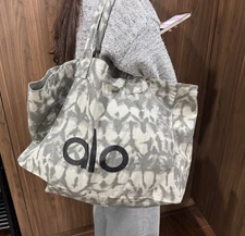 NWT ALO Yoga Gray Tie-Dye Canvas Cotton Large Tote Bag – Gym Travel Carry On