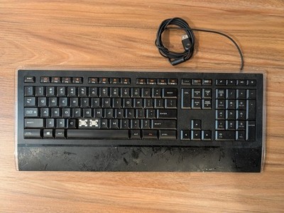 Logitech Illuminated Keyboard Wired USB K740 Y-UY95 For Parts / Not Working