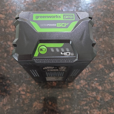 #ad Greenworks Green works Pro LB604 60V 4.0Ah Battery Works Great Charges Fully $68.99