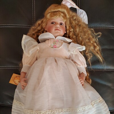 Limited Edition Collectible 28'' Debutante Porcelain Tiffany Doll ArtMark Blonde