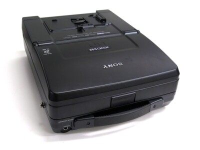 Sony PDW-HR1 XDCAM disc field recorder PDW-HR1 HD HD422 dual layer