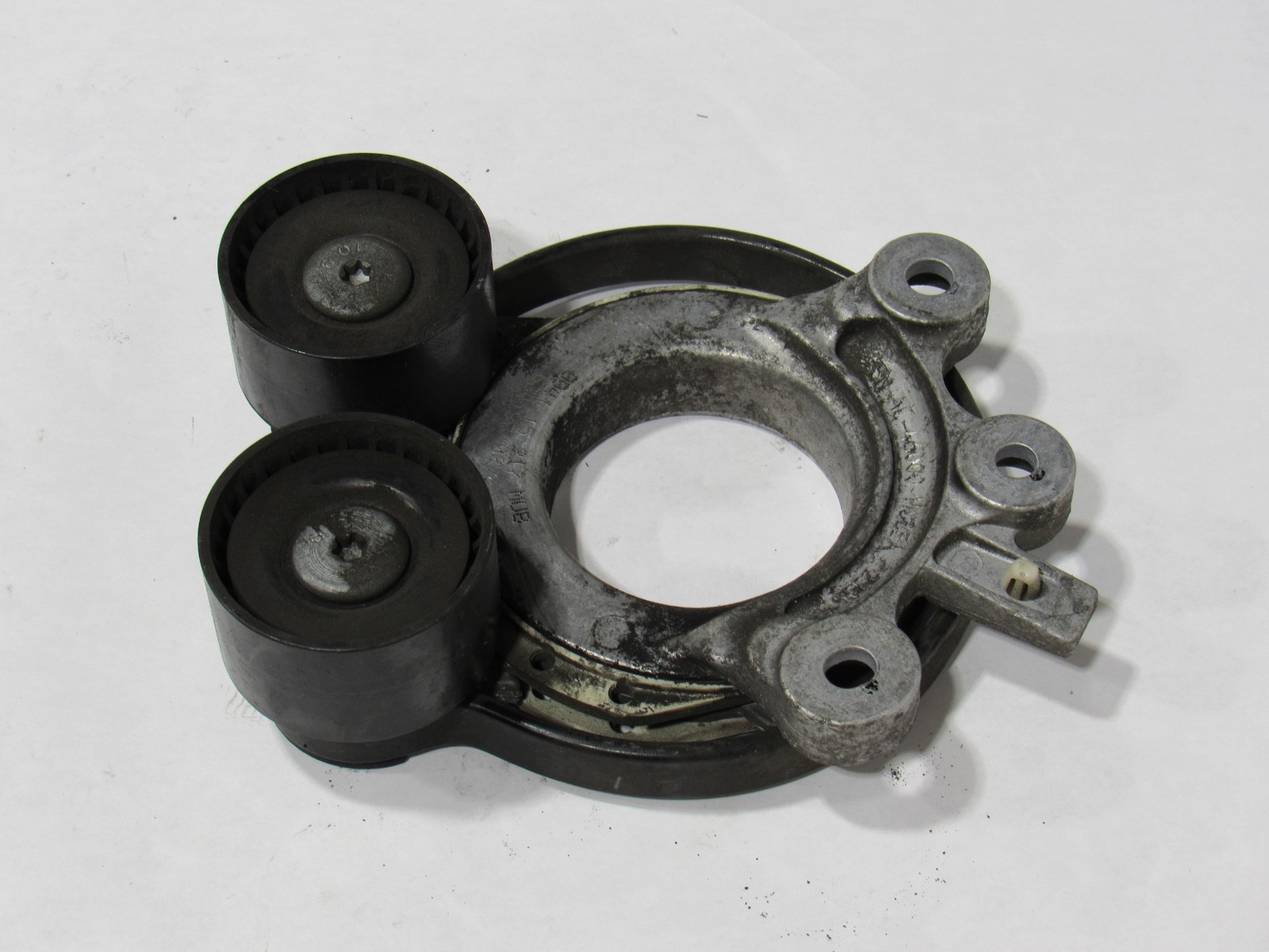 14-20 BMW I8 2015 1.5L Engine Motor Belt Tensioner ;:M