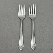 International Silver Winthrop METROPOLITAN Silverplate Salad Forks 1939 Set Of 2