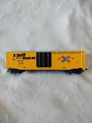 Tyco Rail Box RBOX 10000 HO Scale Train Railroad Box Car Vintage Train