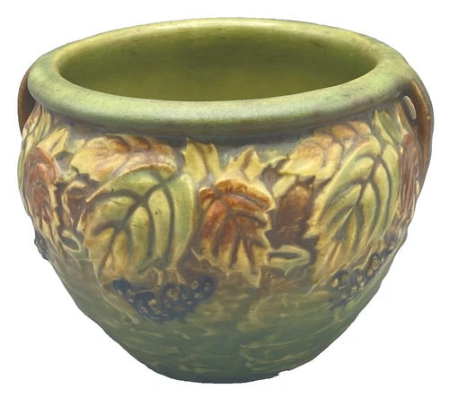Vintage 1930's Roseville Art Pottery Blackberry Double Handled Vase
