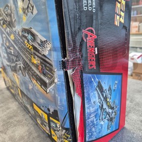 [CLEARANCE] LEGO 76042 Marvel Super Heroes The SHIELD Helicarrier 2996 pieces