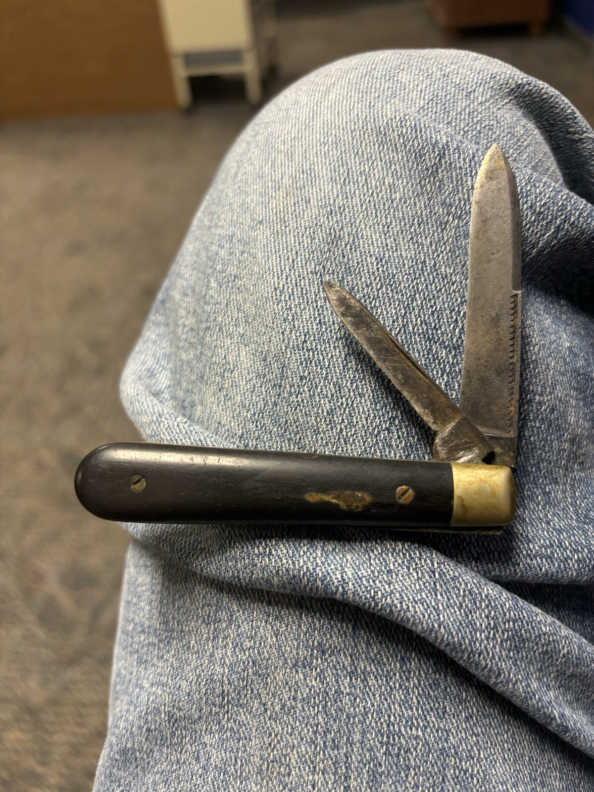 EARLY RARE MILLER BROS CUTLERY 2 Blade Pocket Knife/folding Knife.