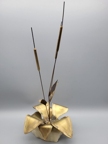 Brutalist Metal Cattails Sculpture on Stone Rock Base Vintage - Picture 7 of 15