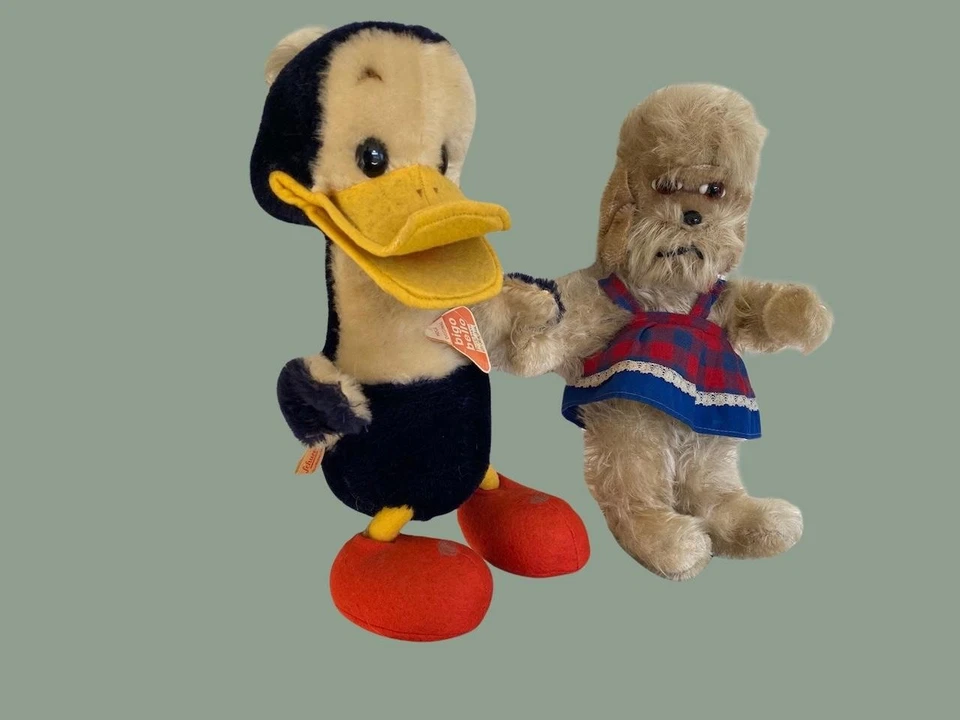 Schuco bigo-bello Quaki 7718/30 Mohair ID, and humanized Poodle dressed PAIR LOT - Image 4 of 4