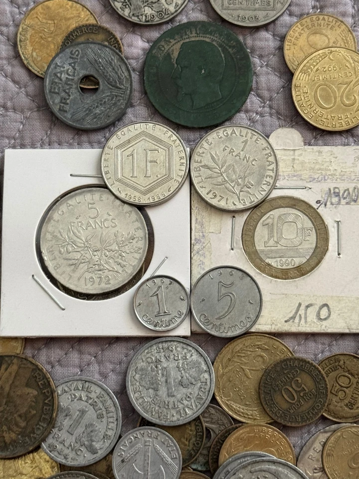 Beau Lot de 200 pièces de monnaies françaises . Bronze, cuivre, Alu .. - Photo 2/4